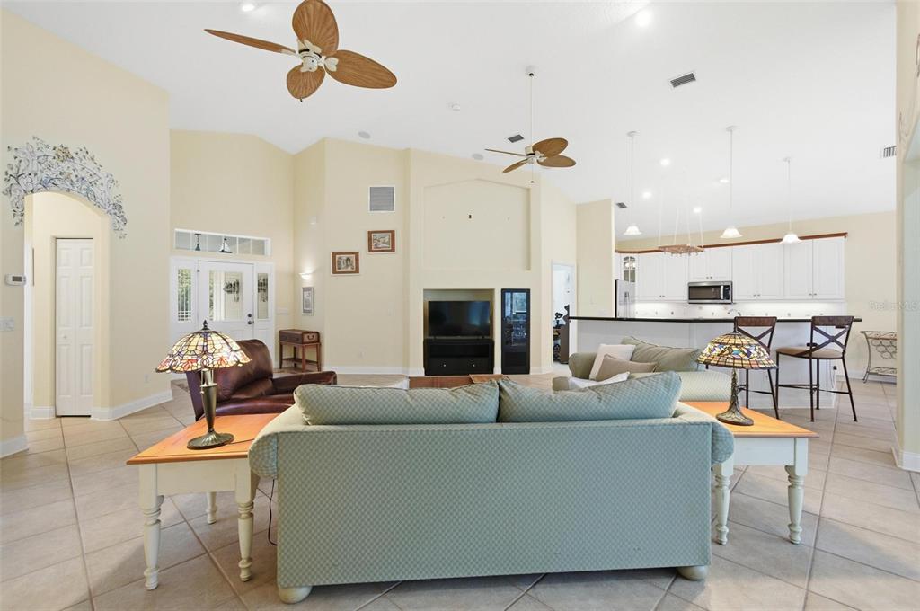 4 Chinier Street Palm Coast, FL 32137 - Photo 9 of 68