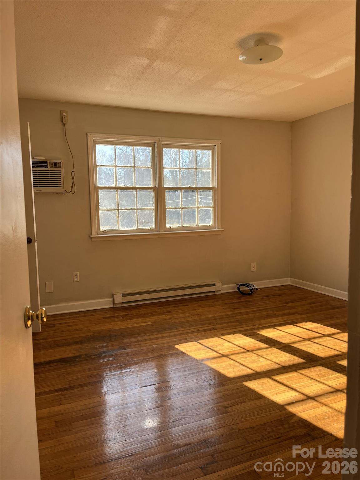 2667 Dr Carver Road, Unit 3 Charlotte, NC 28208 - Photo 6 of 9