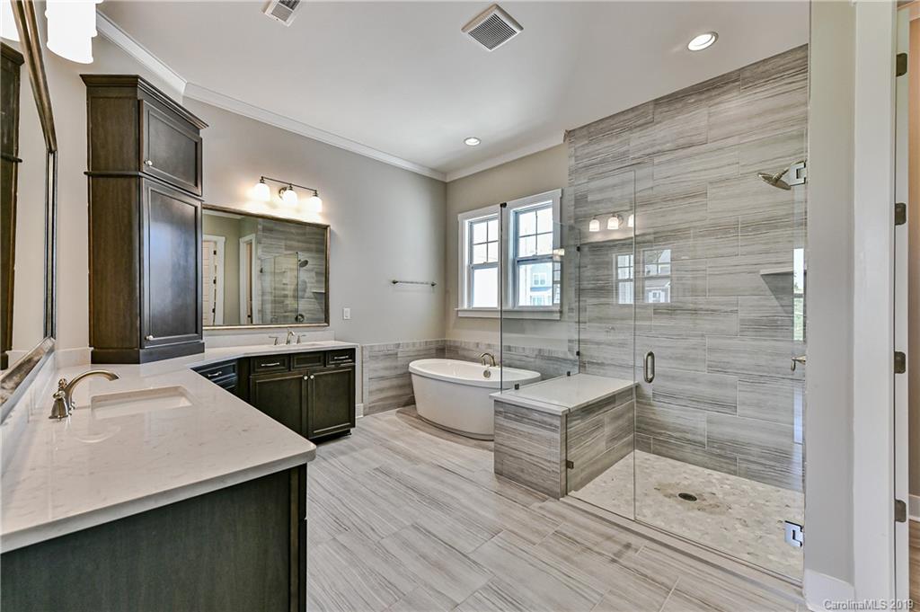 2724 Oxbow Court, Unit 340 Fort Mill, SC 29708 - Photo 14 of 32 Gallery Image 14