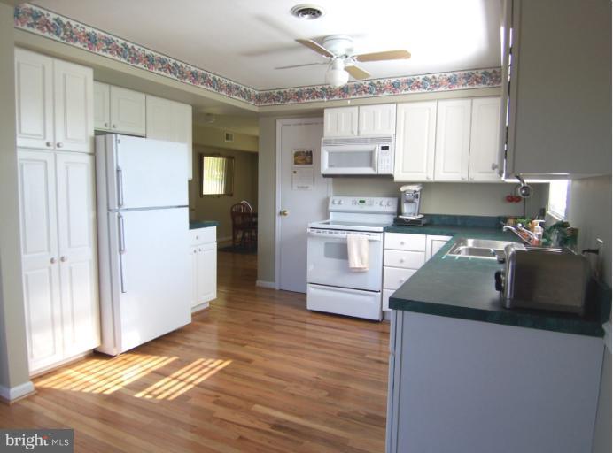307 Brick Church Road Davidsonville, MD 21035 - Photo 14 of 30 Kitchen