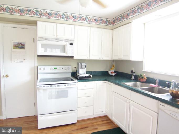 307 Brick Church Road Davidsonville, MD 21035 - Photo 29 of 30 Kitchen