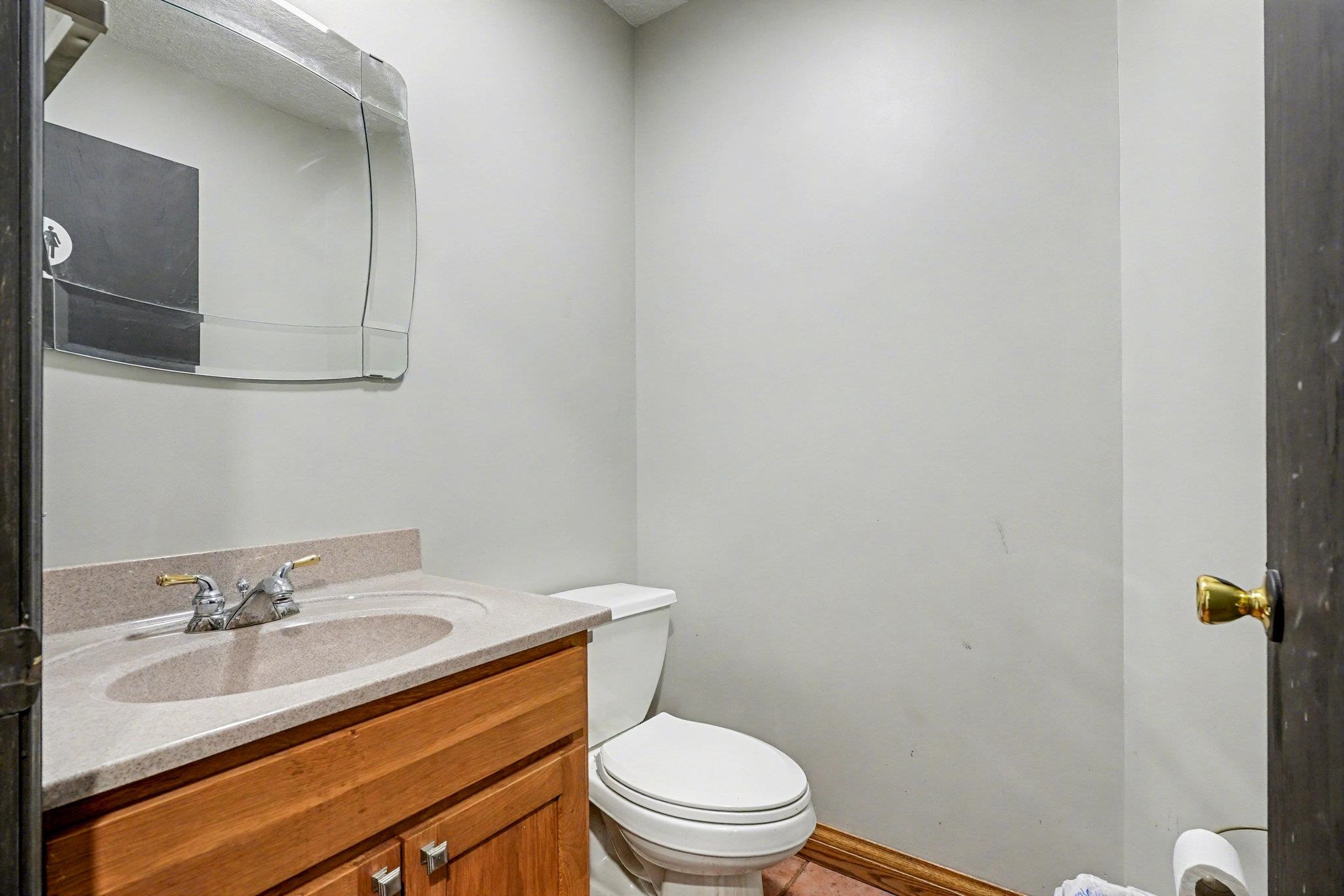 635 South East County Line Road Shepherd, MI 48883 - Photo 11 of 32