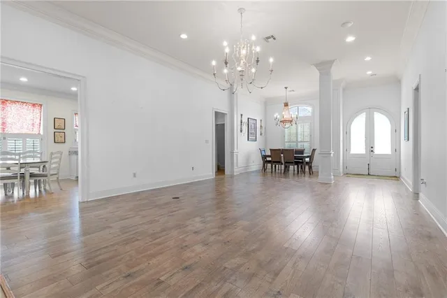 $550,000 | 2 Harbour Town Court, New Orleans, LA 70131