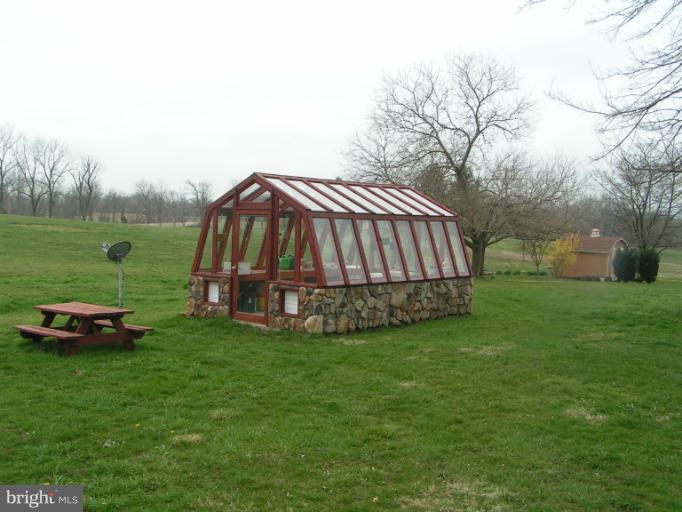9903 Rocky Ridge Road Rocky Ridge, MD 21778 - Photo 2 of 13 GREEN HOUSE