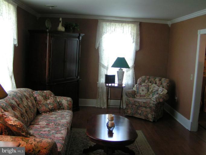 9903 Rocky Ridge Road Rocky Ridge, MD 21778 - Photo 11 of 13 Living Room