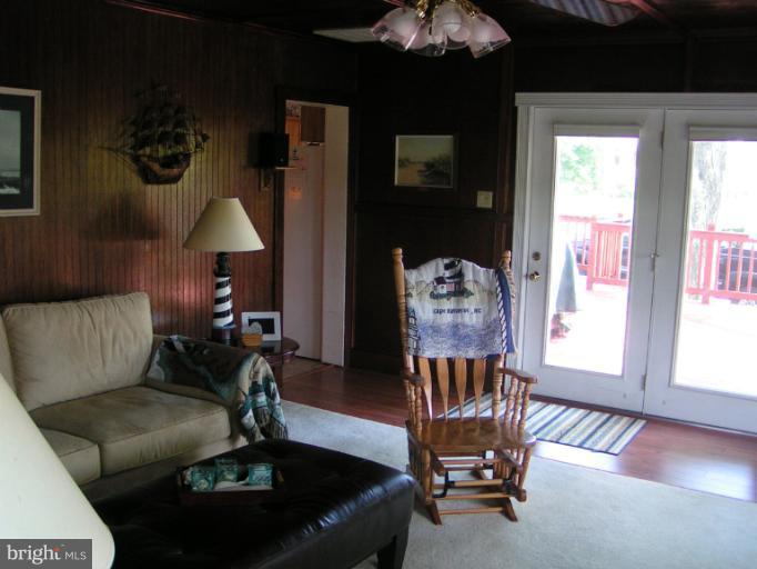 9903 Rocky Ridge Road Rocky Ridge, MD 21778 - Photo 6 of 13 Family Room