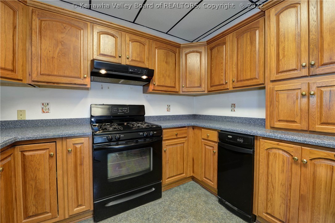 1041 Valley Road Charleston, WV 25302 - Photo 12 of 26 Gallery Image 12