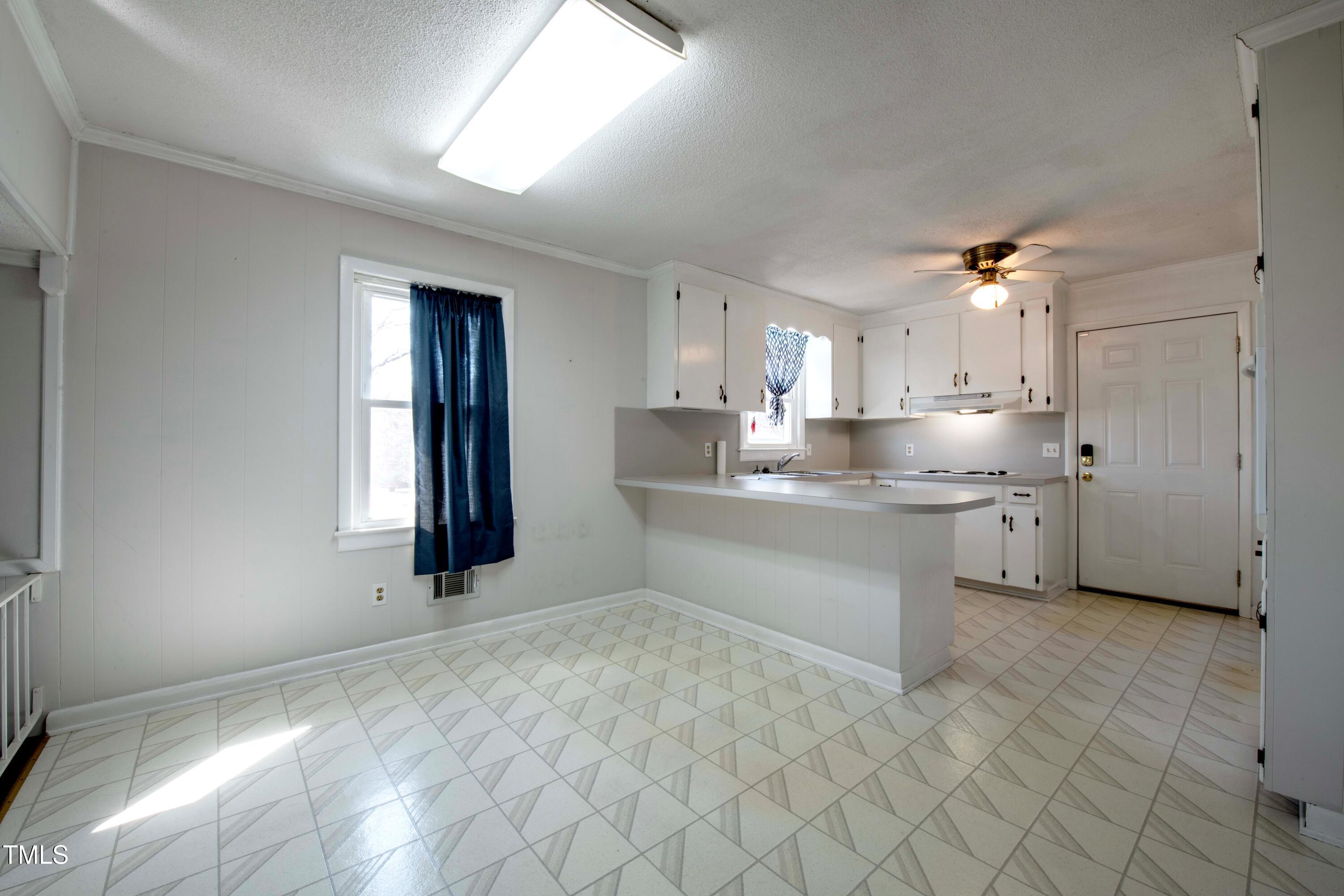 2404 Pearces Road Zebulon, NC 27597 - Photo 6 of 30 _8506568 1a 5s