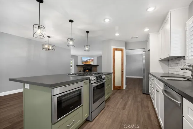 $1,165,000 | 4655 Coldbrook Avenue, Lakewood, CA 90713