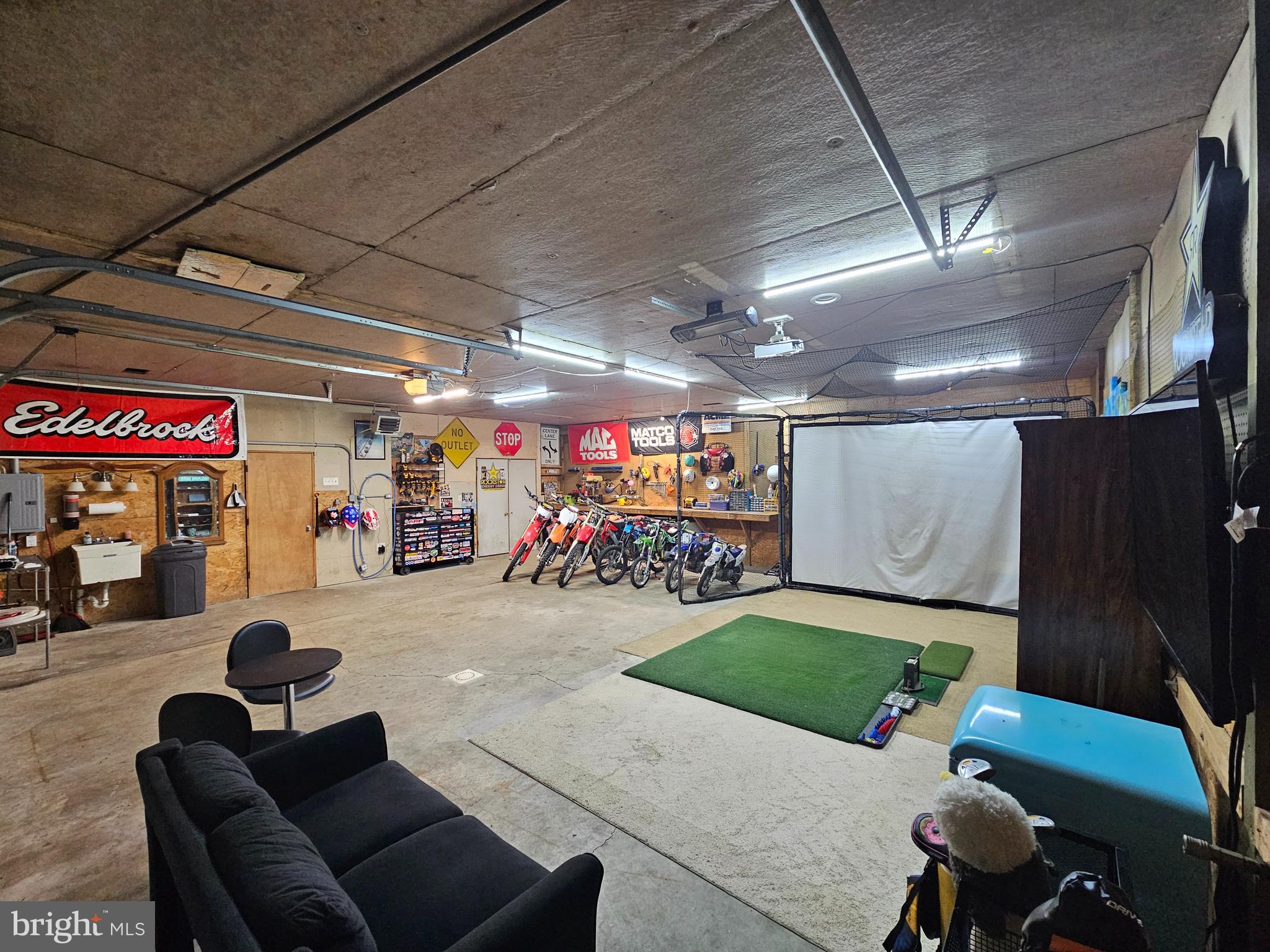 1036 Baker Road Reading, PA 19608 - Photo 41 of 44 a view of a room with gym equipment
