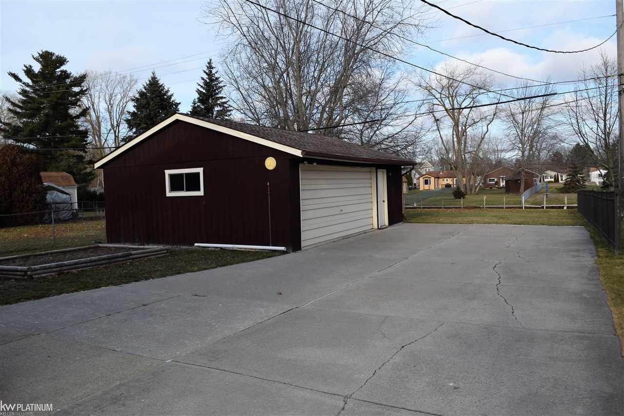 50536 Ruedisale Street New Baltimore, MI 48047 - Photo 2 of 18