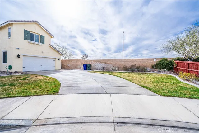$490,000 | 12209 Martinique Street, Victorville, CA 92392