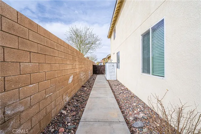 $490,000 | 12209 Martinique Street, Victorville, CA 92392