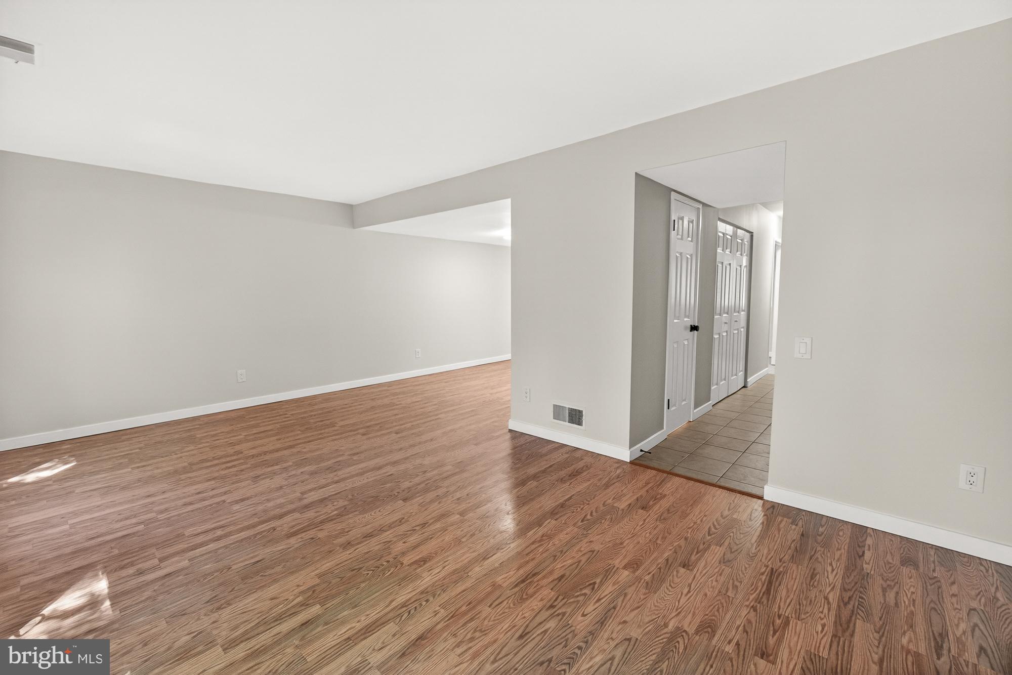19346 Keymar Way Gaithersburg, MD 20886 - Photo 13 of 41