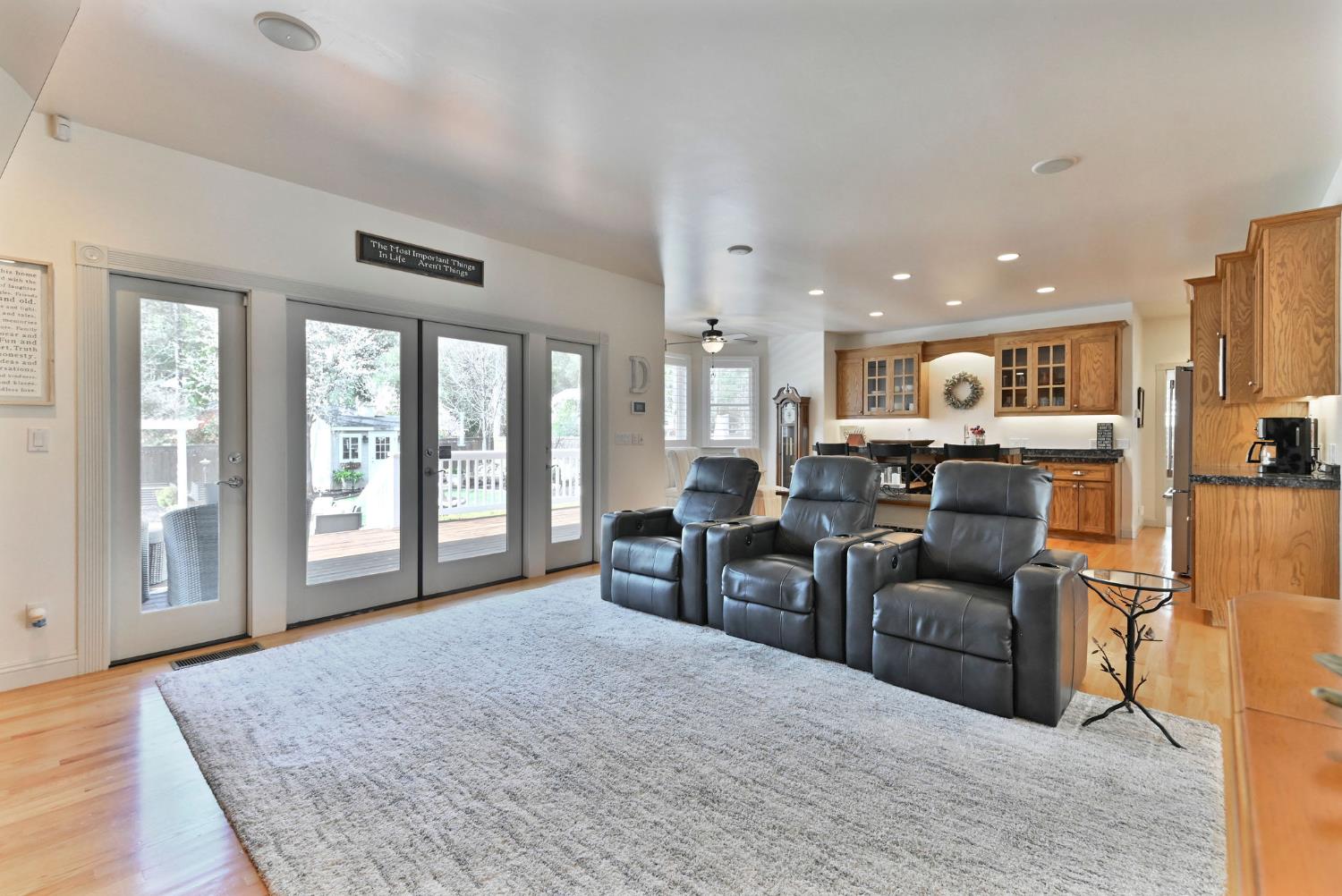 511 Surrey Lane Murphys, CA 95247 - Photo 13 of 97