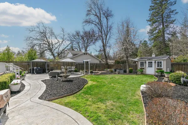 $1,075,000 | 511 Surrey Lane, Murphys, CA 95247