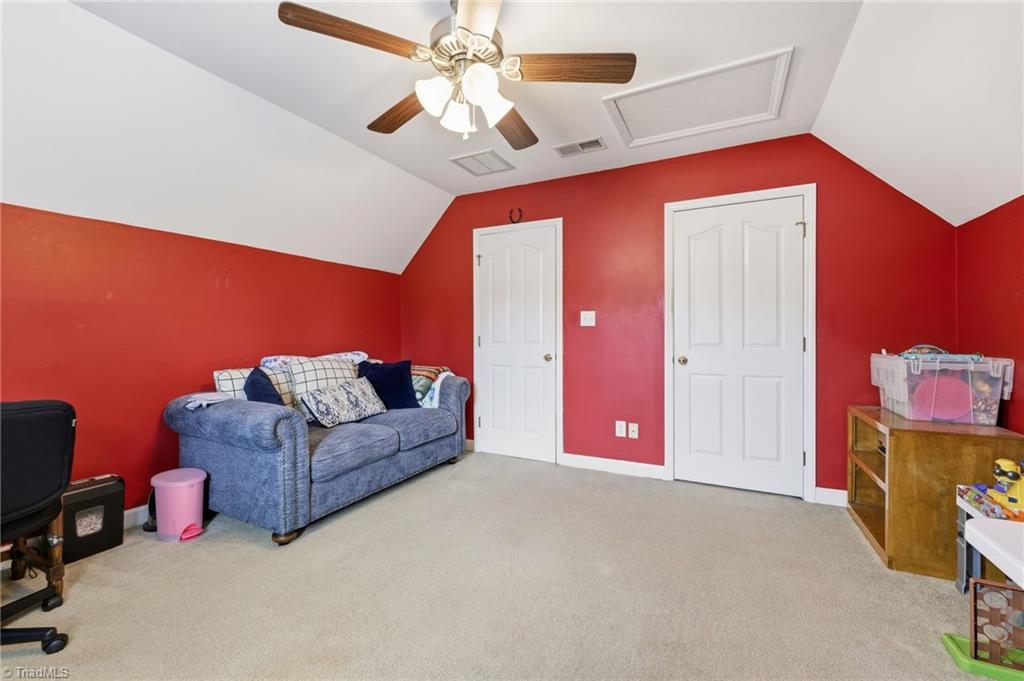 3710 Southeast School Road Greensboro, NC 27406 - Photo 27 of 39
