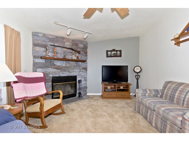 1726 North 26th Road Ottawa, IL 61350 - Photo 2 of 18