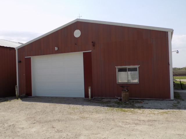 1726 North 26th Road Ottawa, IL 61350 - Photo 11 of 18