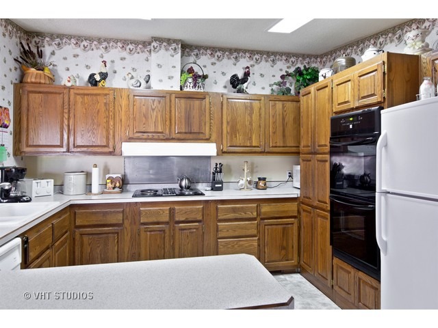 1726 North 26th Road Ottawa, IL 61350 - Photo 3 of 18
