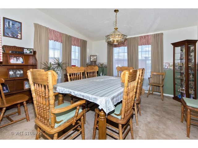 1726 North 26th Road Ottawa, IL 61350 - Photo 4 of 18