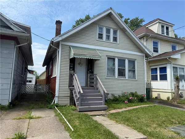 $134,900 | 88 Newfield Street, Buffalo, NY 14207