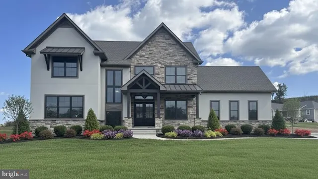 $822,925 | 2000 Rolling Meadow Road, Lebanon, PA 17046