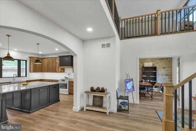 $822,925 | 2000 Rolling Meadow Road, Lebanon, PA 17046