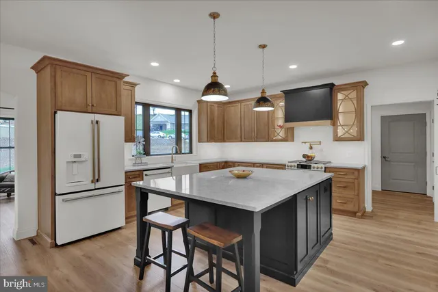 $822,925 | 2000 Rolling Meadow Road, Lebanon, PA 17046