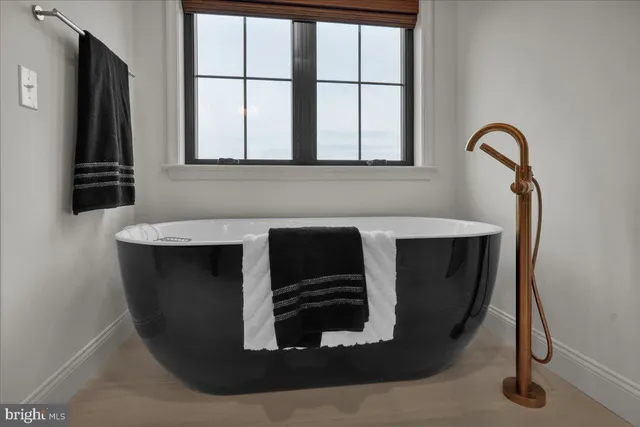 $822,925 | 2000 Rolling Meadow Road, Lebanon, PA 17046