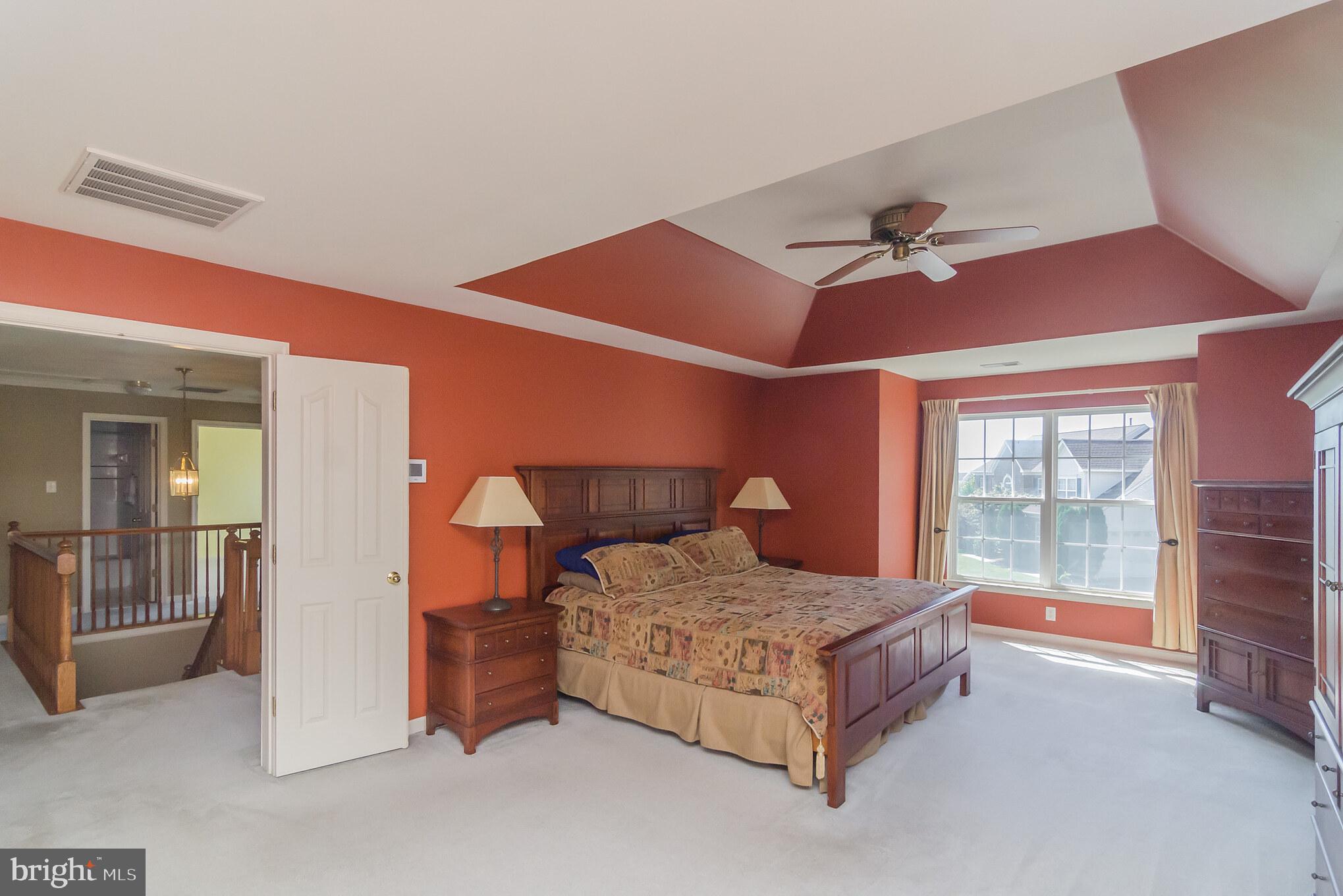 14001 Falconcrest Road Germantown, MD 20874 - Photo 14 of 30 Huge Owner's Suite