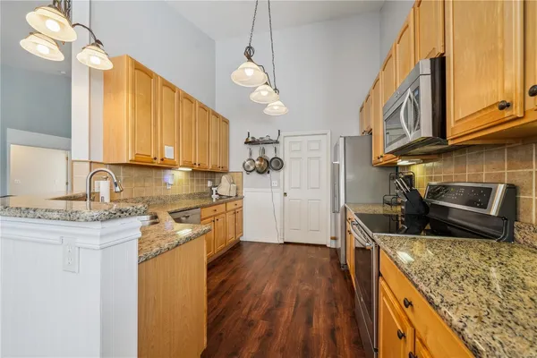 $455,000 | 910 Ridgepointe Pl Circle, Unit 96, Lake St. Louis, MO 63367