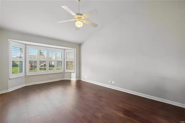 $455,000 | 910 Ridgepointe Pl Circle, Unit 96, Lake St. Louis, MO 63367