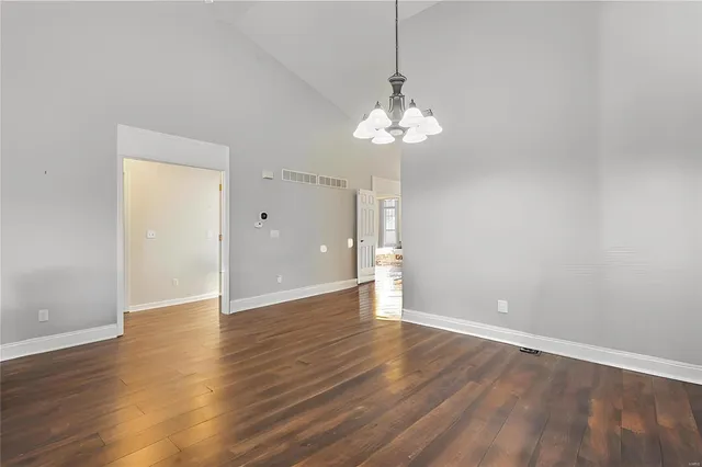 $455,000 | 910 Ridgepointe Pl Circle, Unit 96, Lake St. Louis, MO 63367