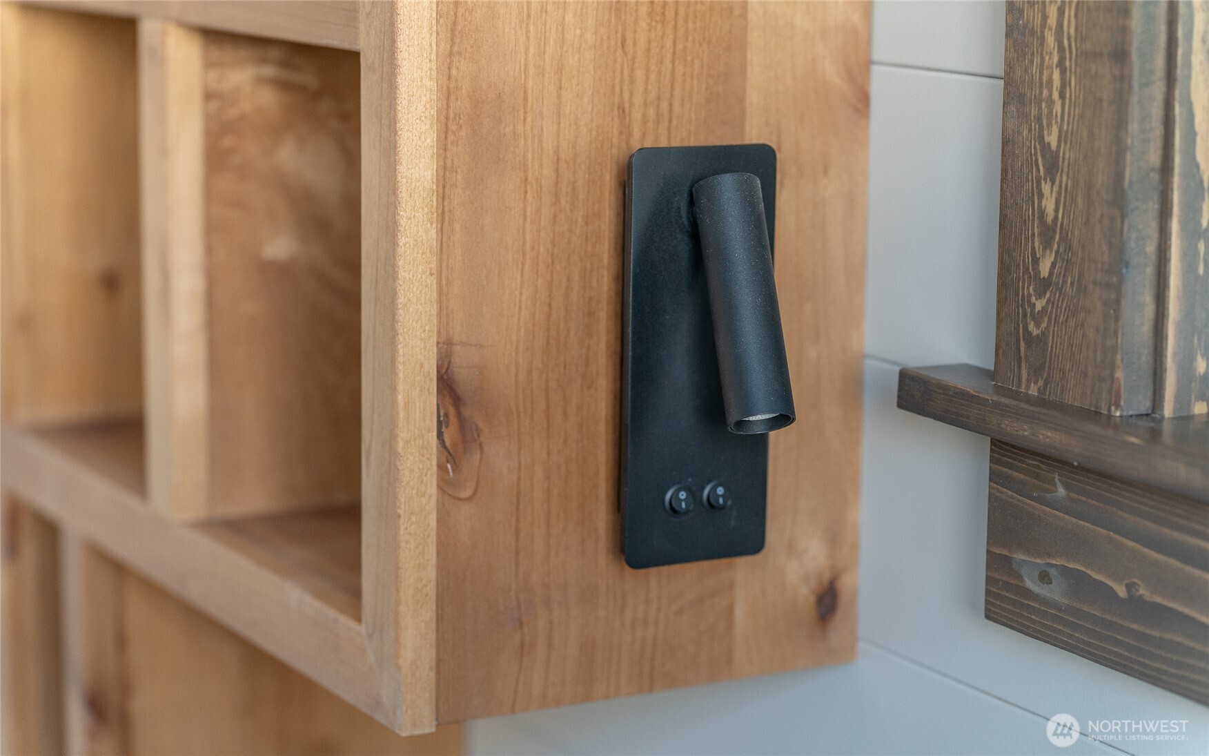 261131 Highway 101, Unit 2 Sequim, WA 98382 - Photo 8 of 28