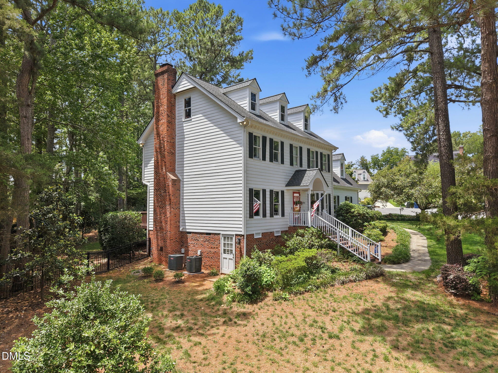 7721 Sutcliffe Drive Raleigh, NC 27613 - Photo 32 of 39 32-web-or-mls-DJI_20260714133242_0454_D