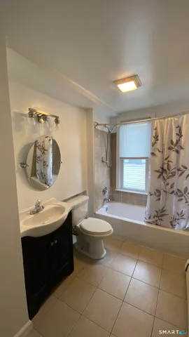 $1,500 | 82 James Street, Unit 2, Torrington, CT 06790