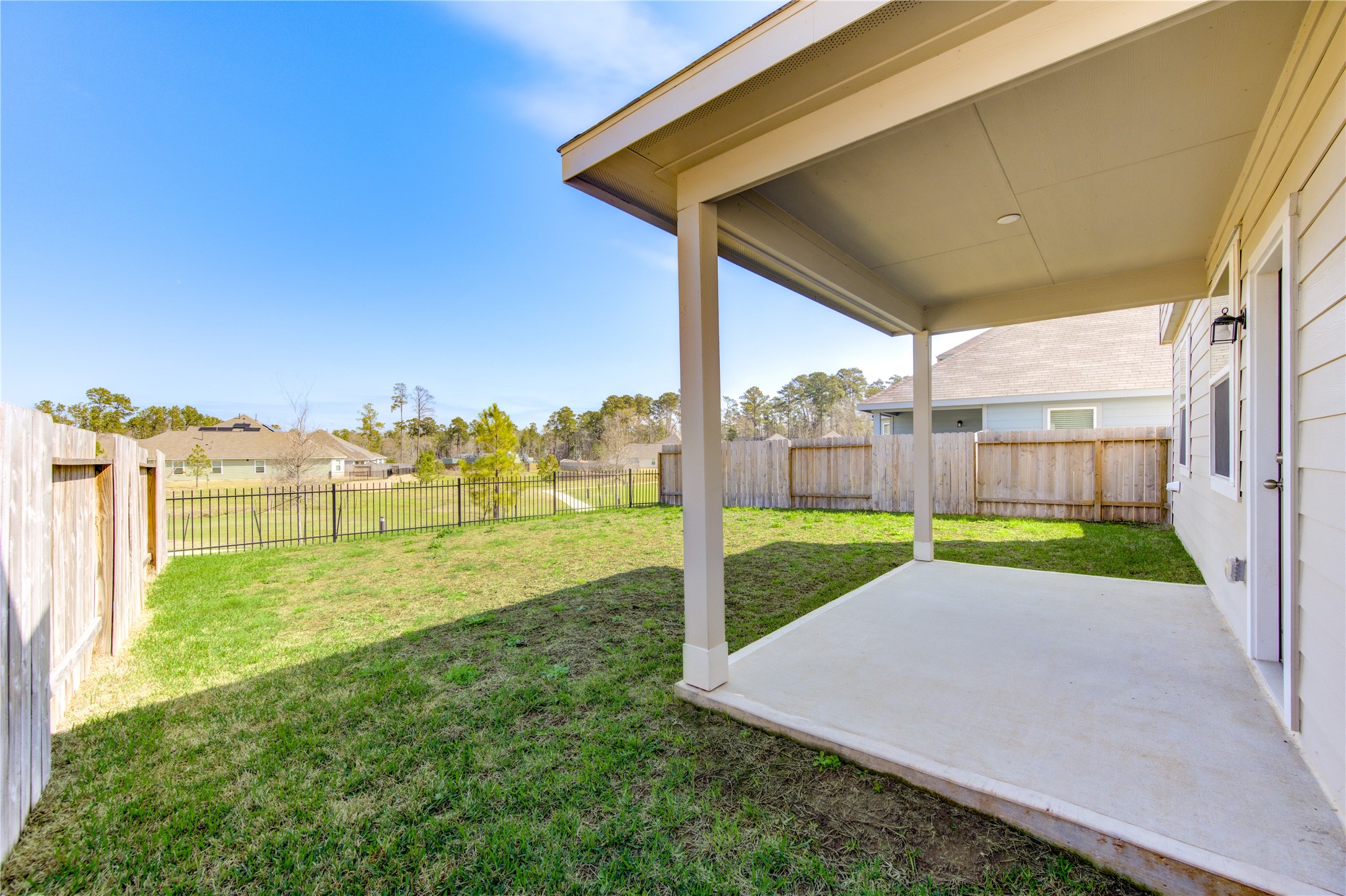 2534 Sturgeon Way Conroe, TX 77384 - Photo 25 of 28