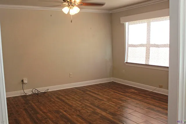 $299,500 | 317 Oak Street, Denham Springs, LA 70726