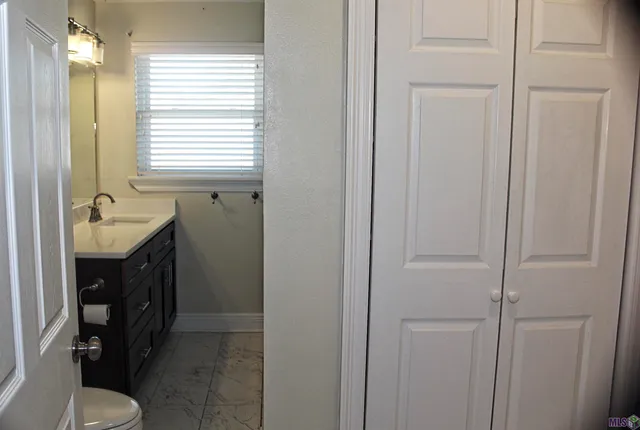 $299,500 | 317 Oak Street, Denham Springs, LA 70726