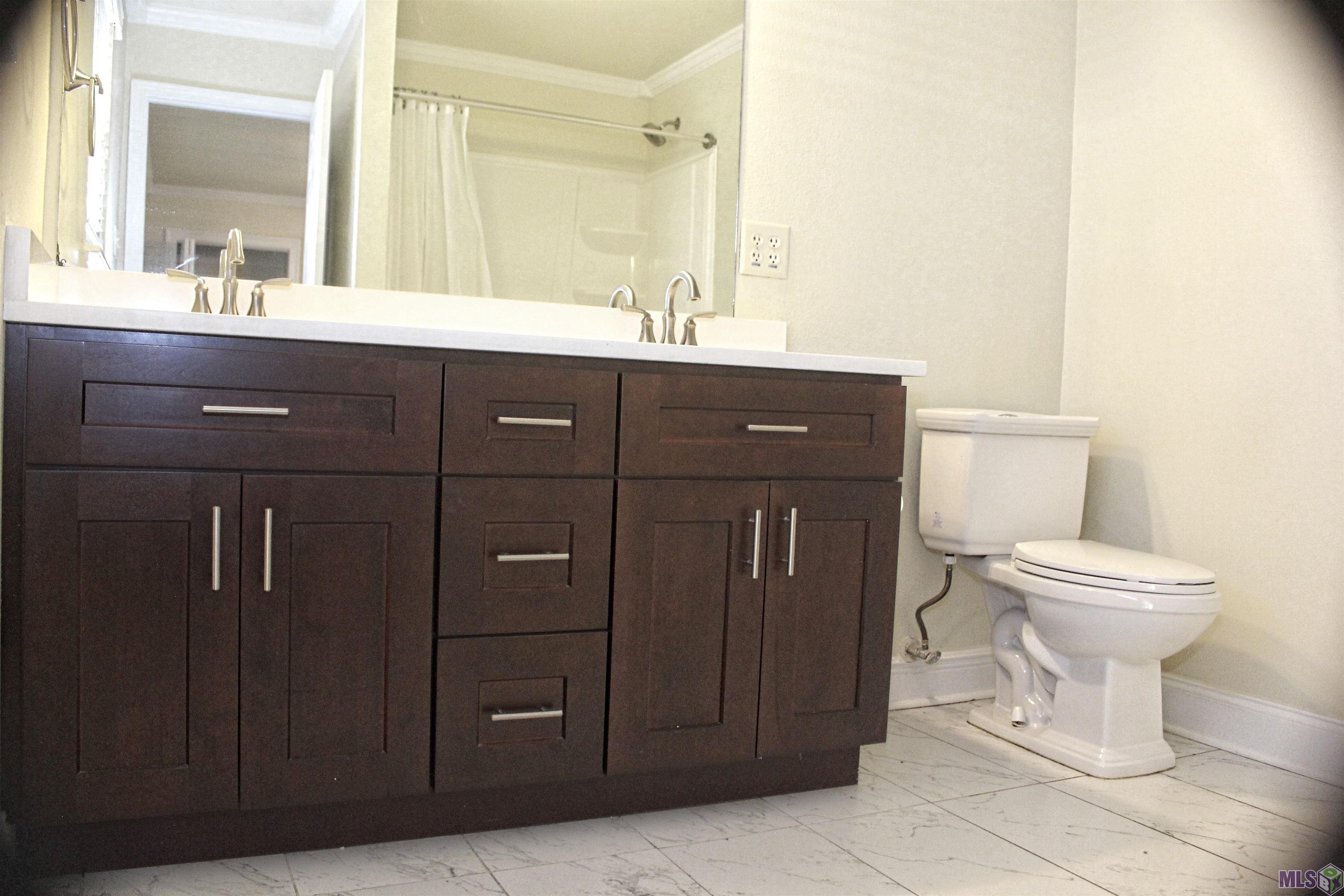 317 Oak Street Denham Springs, LA 70726 - Photo 24 of 37 Master Bath