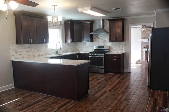 $299,500 | 317 Oak Street, Denham Springs, LA 70726