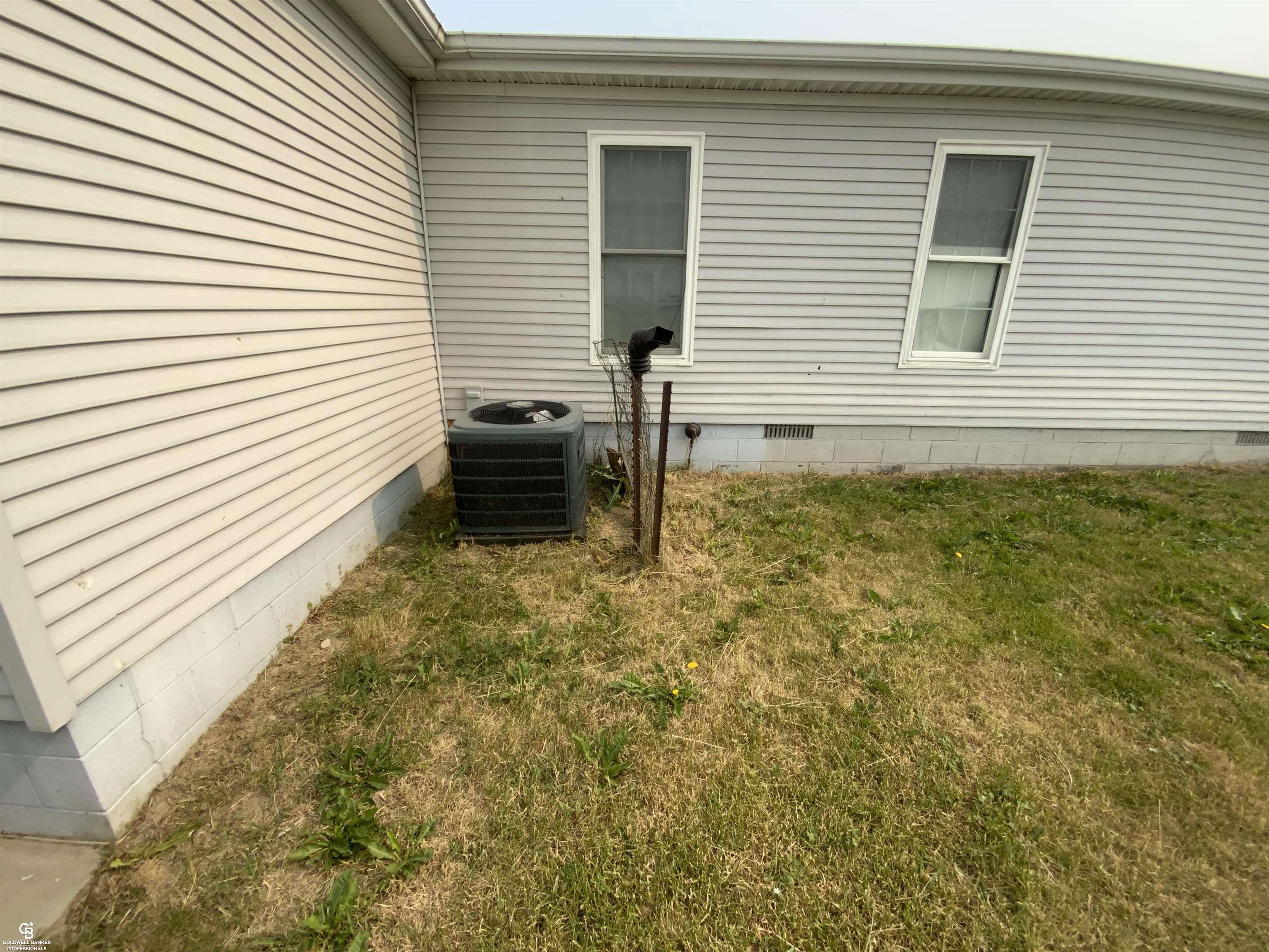 3668 Burns Line Road Croswell, MI 48422 - Photo 26 of 39 50111171-25.JPG