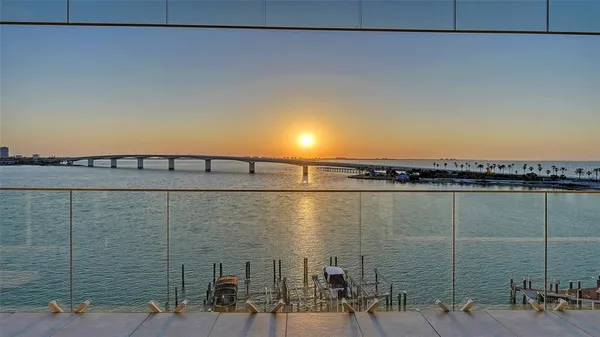 $5,600,000 | 280 Golden Gate Point, Unit 600, Sarasota, FL 34236
