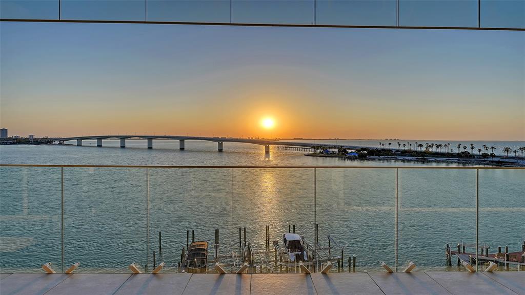 280 Golden Gate Point, Unit 600 Sarasota, FL 34236 - Photo 19 of 62
