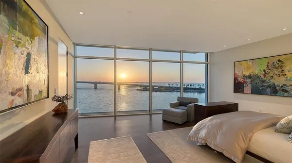 $5,600,000 | 280 Golden Gate Point, Unit 600, Sarasota, FL 34236
