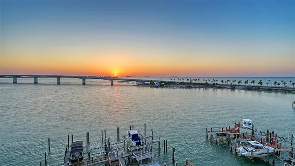 $5,600,000 | 280 Golden Gate Point, Unit 600, Sarasota, FL 34236