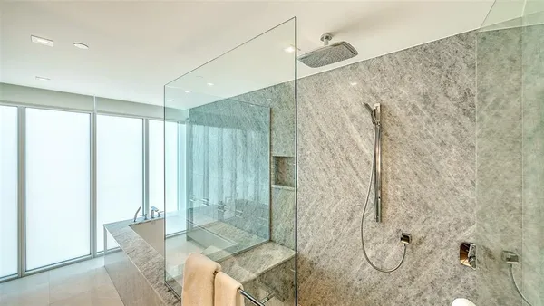 $5,600,000 | 280 Golden Gate Point, Unit 600, Sarasota, FL 34236