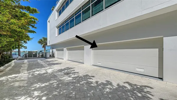 $5,600,000 | 280 Golden Gate Point, Unit 600, Sarasota, FL 34236