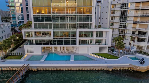$5,600,000 | 280 Golden Gate Point, Unit 600, Sarasota, FL 34236